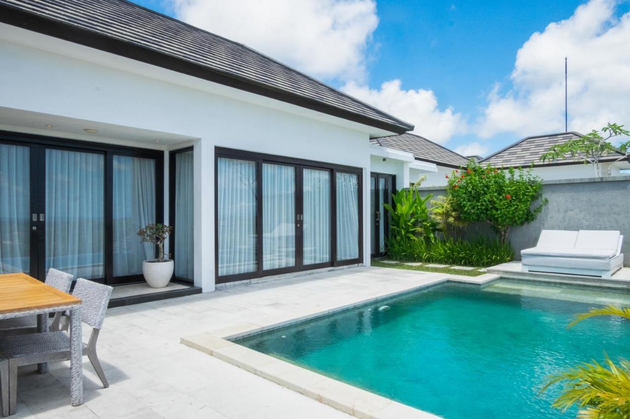 Uluwatu Prasana Villas By Arjani Resorts מראה חיצוני תמונה