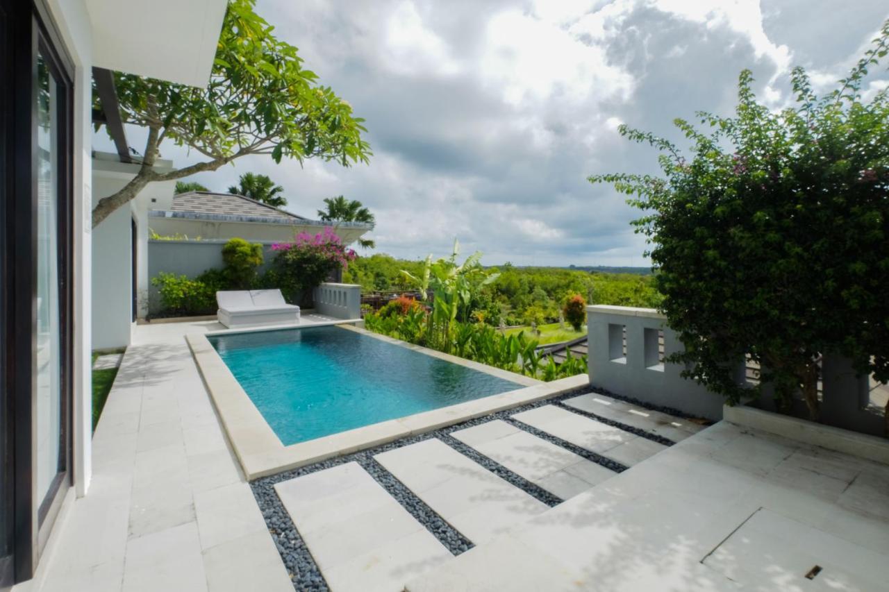 Uluwatu Prasana Villas By Arjani Resorts מראה חיצוני תמונה
